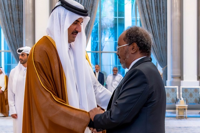 Somalia President Hassan Sheikh Meets Qatars Amir in Doha Offers Condolences Over Late Father Amirs Death