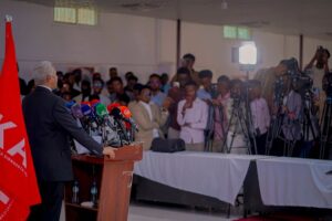 Opposition Leader Mahmoud Hashi Accuses President Somaliland of Violating Constitution; Criticizes Jerusalem Embassy Move. 12 Speaking during a press conference held at the KAAH party headquarters in Hargeisa Hargeisa Mahmoud Hashi