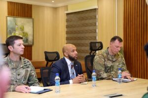 Somalian President Meets AFRICOM Commander to Strengthen Counterterrorism and Defense Cooperation 14 760536480 2102930600320470 3877422445657546862 n